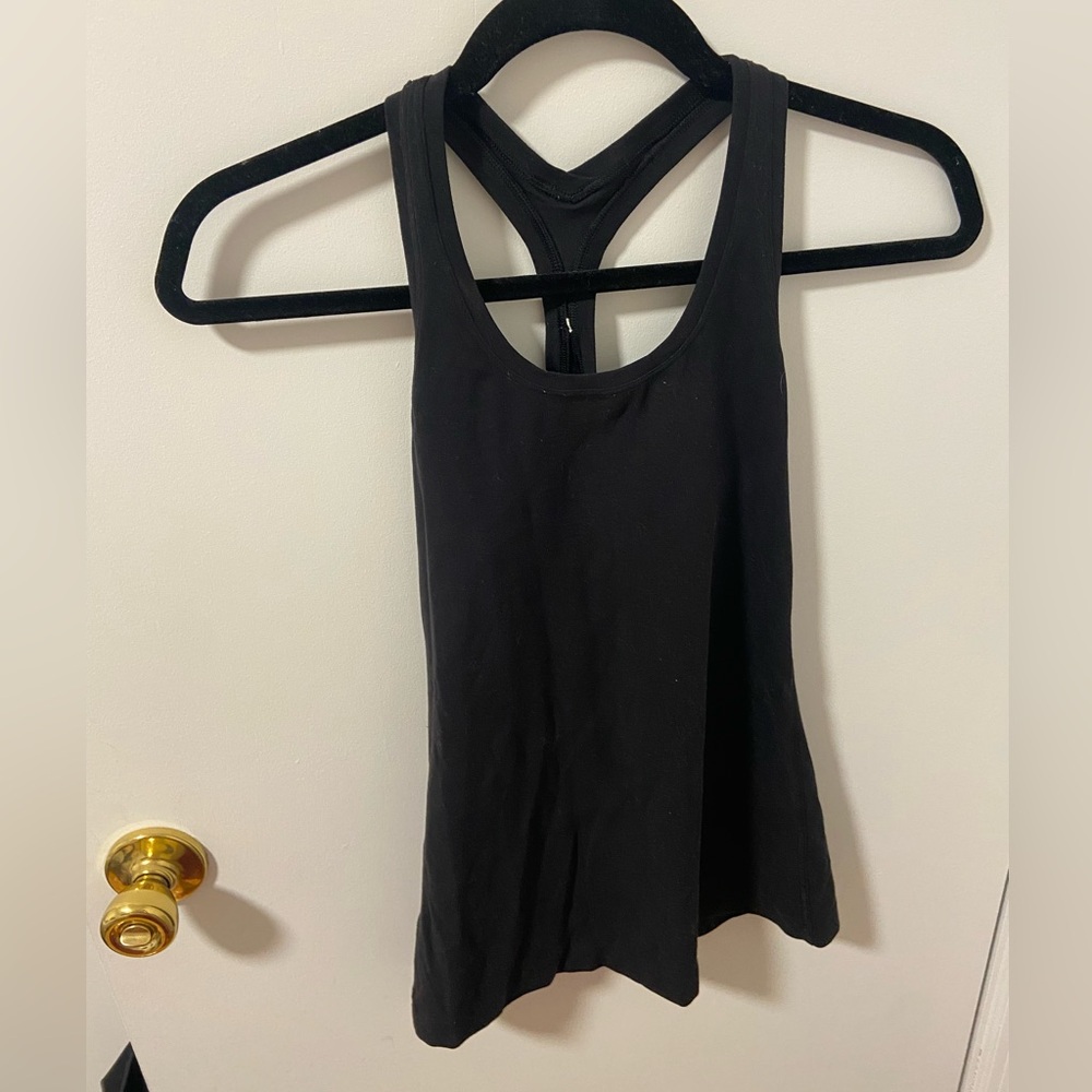 Black lululemon tank top